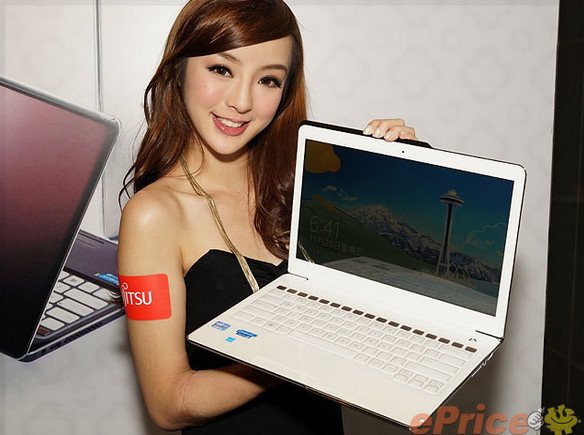 Fujitsu LifeBook CH702