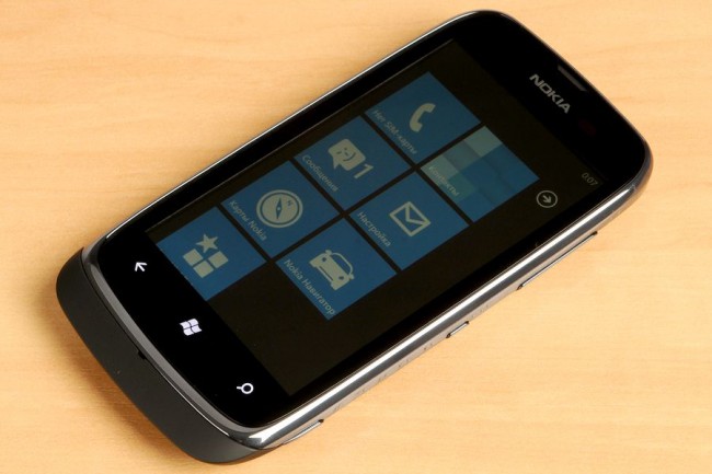 Nokia Lumia 610: Complete Review and Specs