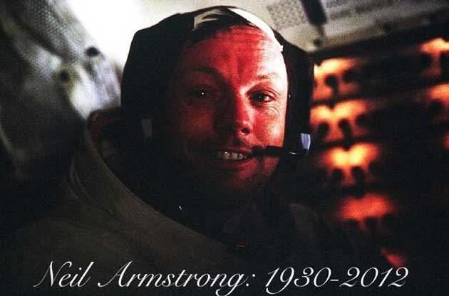 The moon is sad, Neil Armstrong dies
