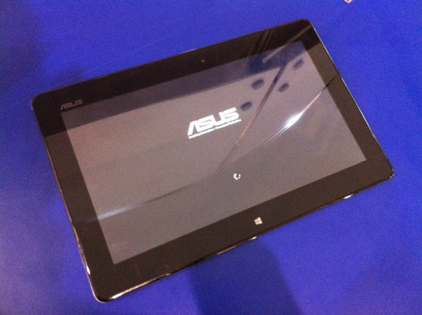 ASUS ME400C with Clover Trail running Windows 8 for 500 euros: Specs & Features