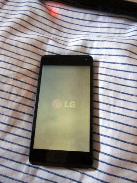 LG Nexus smartphone revealed with images: Specs & Features