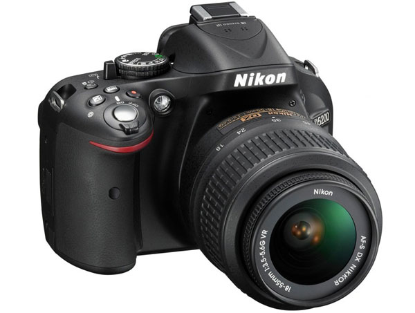 Nikon D5200 Digital SLR camera: Specs & Features