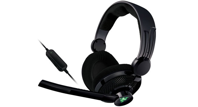 New Razer Carcharias Gaming Headphones for the Xbox360: Specs & Features